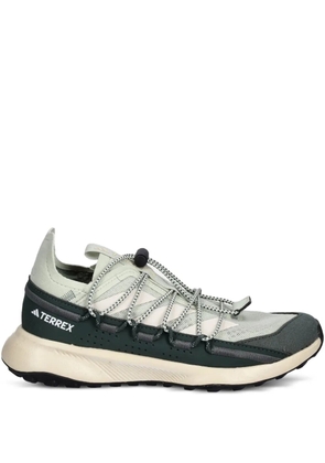 adidas lace-up sneakers - Green