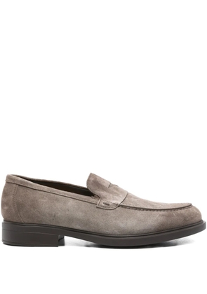Doucal's penny-slot suede loafers - Grey