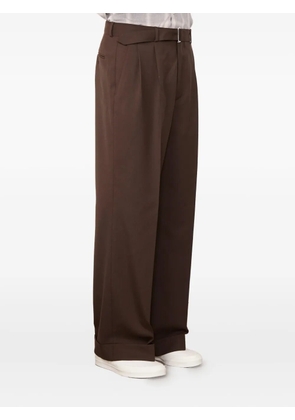 Officine Generale Evans belted pleated trousers - Brown