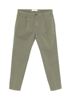 Briglia 1949 Tiberio pleated-front chinos - Green