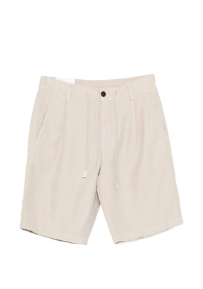 Eleventy drawstring pleated shorts - Neutrals