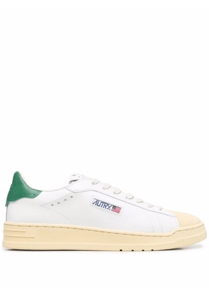 Autry Medalist low-top sneakers - White
