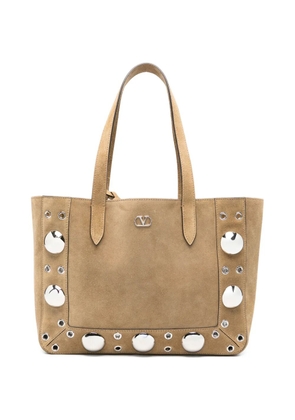Valentino Garavani Nellcôte eyelet studded shoulder bag - Neutrals