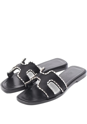 Hermès Pre-Owned 2010s Oran satin rhinestone sandals - Black