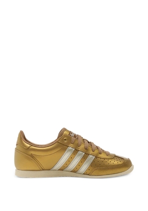 adidas Japan Shoes perforated striped sneakers - Yellow