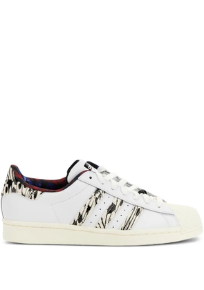 adidas logo-detail sneakers - White