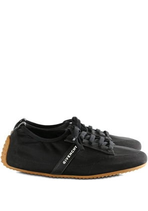 Givenchy Slim lace-up sneakers - Black