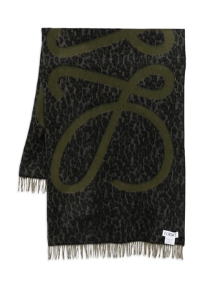 LOEWE logo-detail fringed scarf - Green