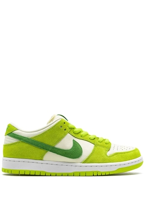 Nike SB Dunk Low Pro 'Green Apple' sneakers