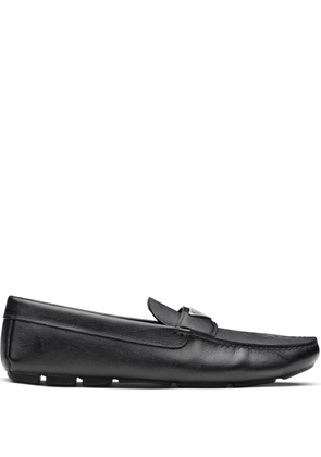 Prada logo-plaque leather loafers - Black