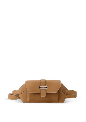 Hermès Pre-Owned 2025 Swift Elan Pocket 24 belt bag - Brown
