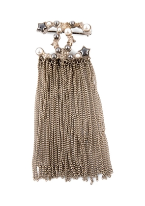 CHANEL Pre-Owned 2017 star-logo chain brooch - Silver