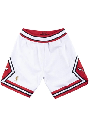 Mitchell & Ness 'NBA Chicago Bulls 1996' basketball shorts - White