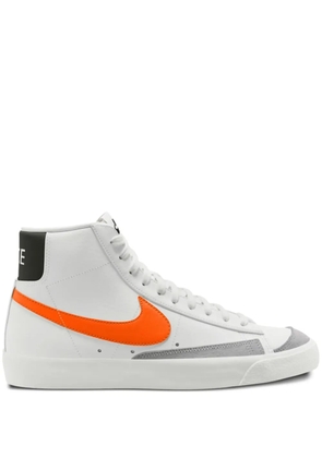 Nike Blazer Mid '77 Vintage 'Total Orange' sneakers - White