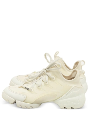 Christian Dior Pre-Owned D-Connect sneakers - White