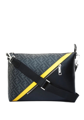 Fendi Pre-Owned 2020s diagonal-pattern crossbody bag - Black