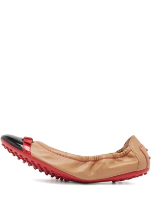 Tod's Vintage pre-owned Scrunch ballet flats - Brown