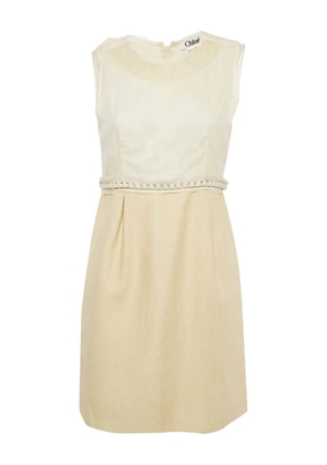Chloé Pre-Owned 2023 sleeveless chained-waist dress - Neutrals