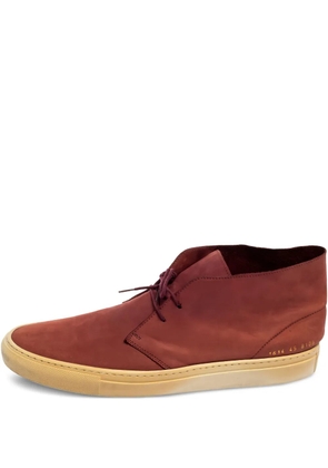Common Projects suede lace-up desert boots - Red