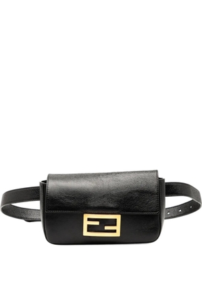 Fendi Pre-Owned 2010-2025 Leather FF Logo Baguette belt bag - Black