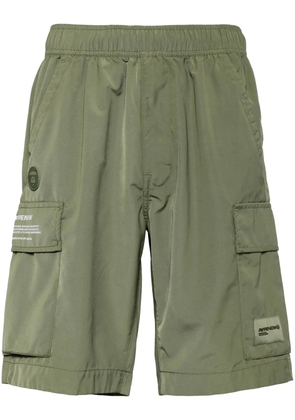 AAPE BY *A BATHING APE® logo-appliqué cargo shorts - Green