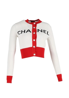 CHANEL Pre-Owned 2019 logo-detail button cardigan - White