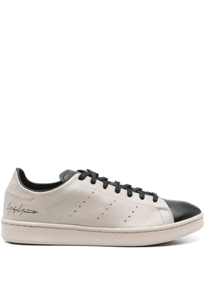 Y-3 Superstar leather-panelled sneakers - Grey