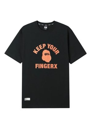 FINGERCROXX graphic-print T-shirt - Black