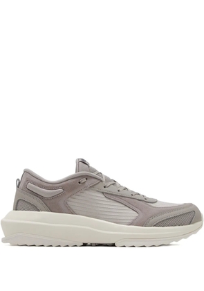 APL: ATHLETIC PROPULSION LABS Jogger textured panelled sneakers - Grey
