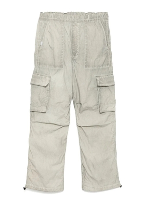 izzue logo-patch pants - Grey