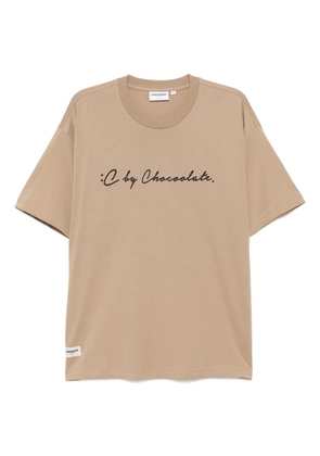 CHOCOOLATE logo-print T-shirt - Brown