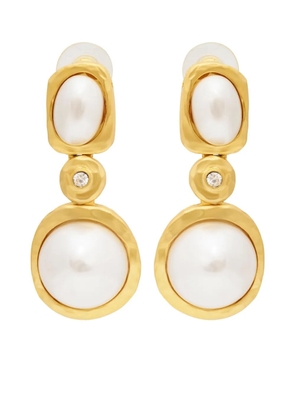 Kenneth Jay Lane pearl-detailing earrings - Gold