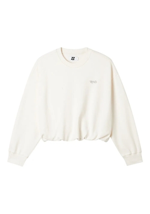 izzue embroidered sweatshirt - White