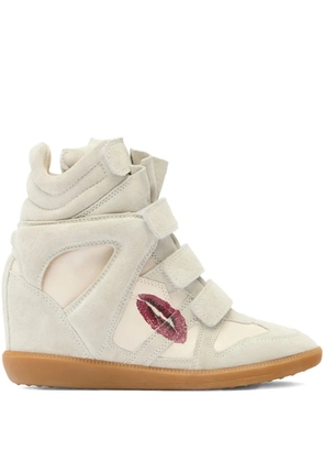 ISABEL MARANT 50mm Bekett lips-motif sneakers - Neutrals