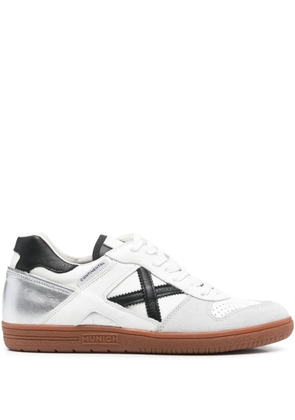 Munich Continental Premium cross-detail sneakers - White