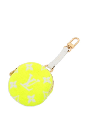Louis Vuitton Pre-Owned 2010s monogram pouch bag charme - Yellow