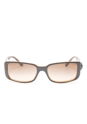 CHANEL Pre-Owned 2000s CC Mark flower detail quilted sunglasses - Brown