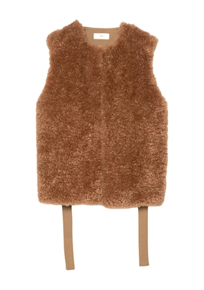 Muller Of Yoshiokubo Boa fleece gilet - Brown