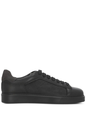 Doucal's leather low-top sneakers - Black