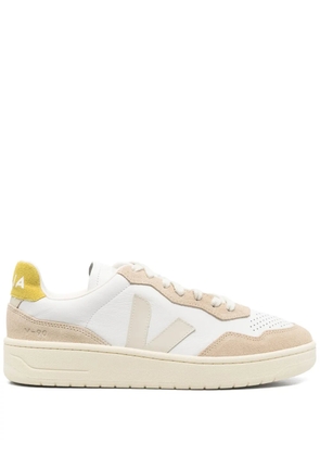 VEJA V-90 sneakers - White