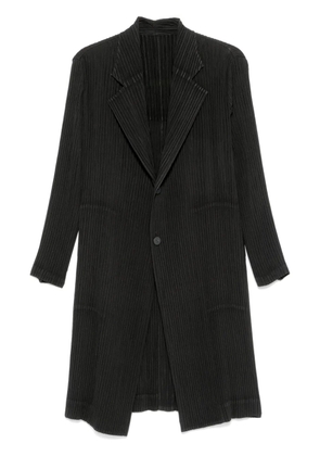 Issey Miyake Hatching Pleats coat - Black