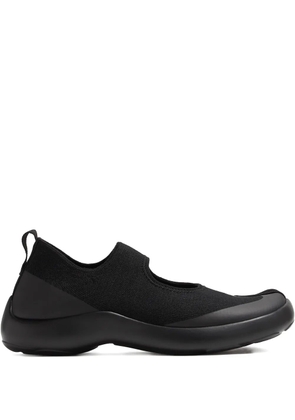 Tabi Footwear split-toe sneakers - Black