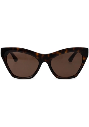Burberry Eyewear tortoiseshell cat-eye frame sunglasses - Brown