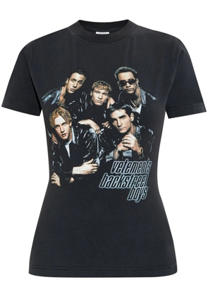 VETEMENTS graphic-print T-shirt - Black