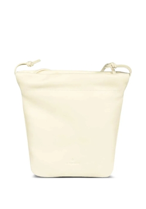 Il Bisonte drawstring leather bucket bag - Neutrals