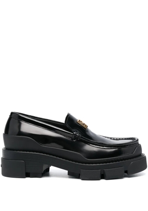 Givenchy logo-plaque leather loafers - Black