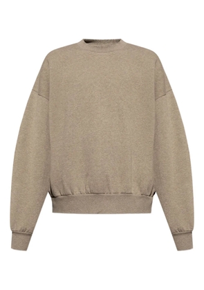 FEAR OF GOD ESSENTIALS logo-appliqué crew-neck sweatshirt - Brown