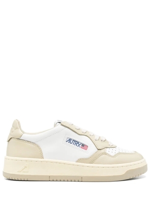 Autry Medalist low sneakers - White