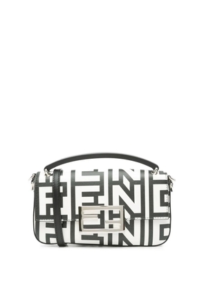 Fendi Pre-Owned 2010-2024 Marc Jacobs Nappa Vitello King Logo Print Phone Baguette satchel - White