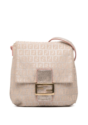 Fendi Pre-Owned 2010-2025 Zucchino Metallic Canvas Flap crossbody bag - Gold